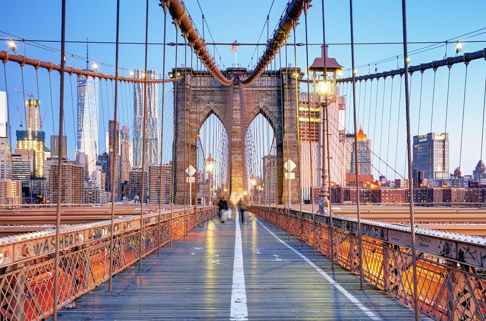 Brooklyn Bridge  New York  USA_520066648 min