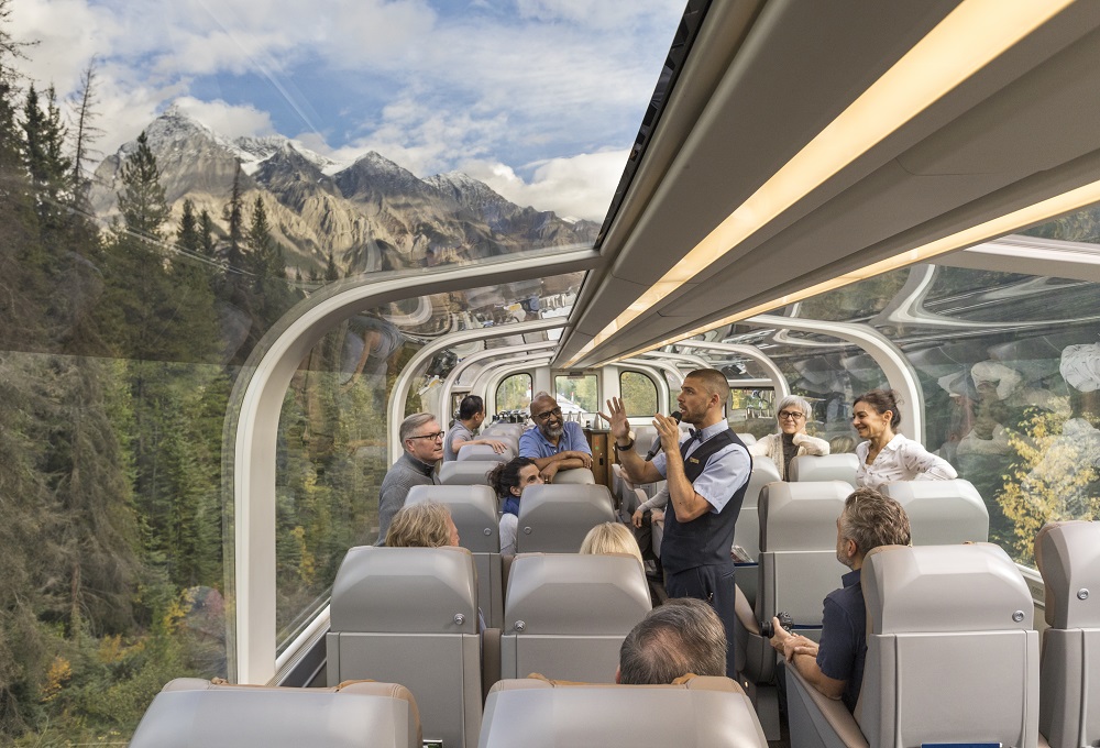 Canadian Rockies & Rocky Mountaineer - Journey Through The Clouds