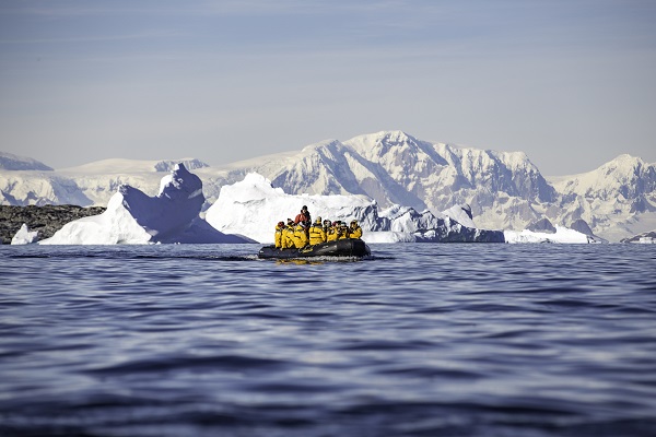 Intrepid Travel Peregrine Adventures Antarctica_Danco island_022