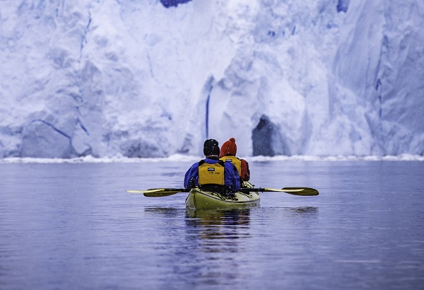 Intrepid Travel Peregrine Adventures Antarctica_Paradise Bay_Kayakers_036